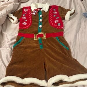 Gingerbread pajamas men’s small one piece nwt $88 cute